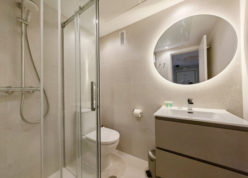 Reventa - Apartment - Middle Floor Apartment - Benahavís - Benahavís Centro