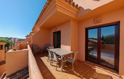 Reventa - Apartment - Middle Floor Apartment - Benahavís - Benahavís Centro