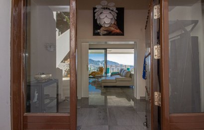 Resale - House - Detached Villa - Marbella - La Mairena