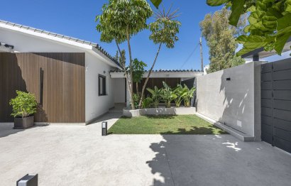 Resale - House - Detached Villa - Estepona - New Golden Mile