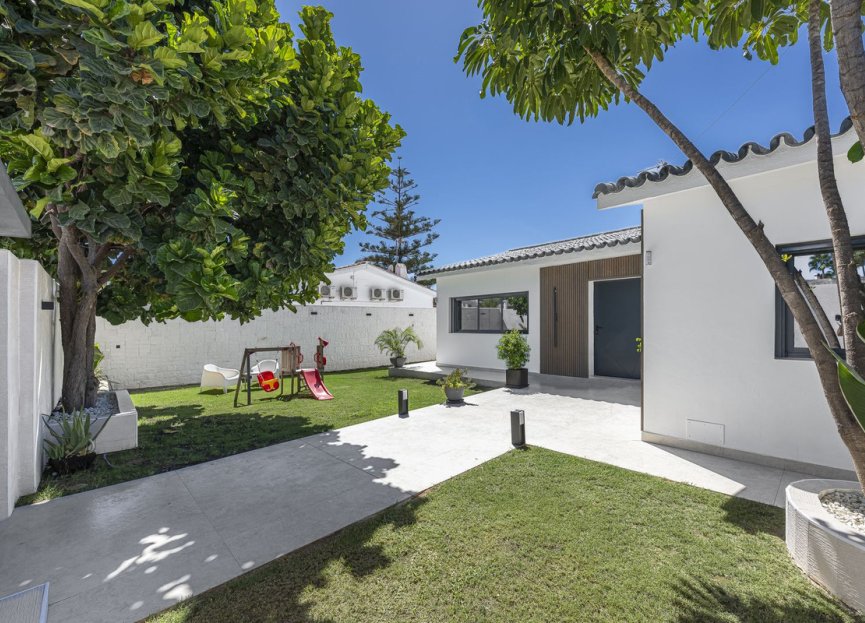 Resale - House - Detached Villa - Estepona - New Golden Mile