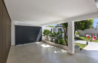 Resale - House - Detached Villa - Estepona - New Golden Mile