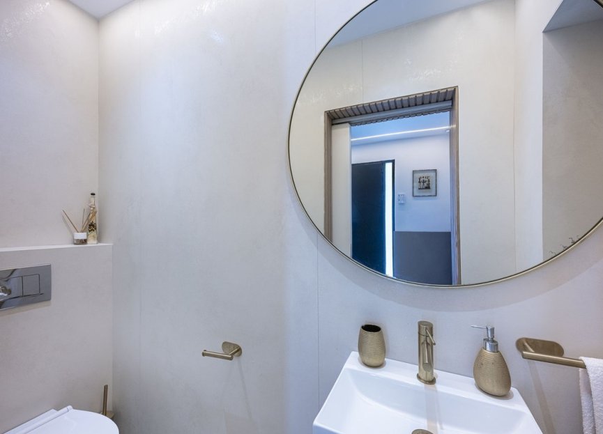 Resale - House - Detached Villa - Estepona - New Golden Mile