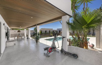 Resale - House - Detached Villa - Estepona - New Golden Mile