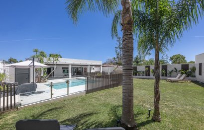 Resale - House - Detached Villa - Estepona - New Golden Mile