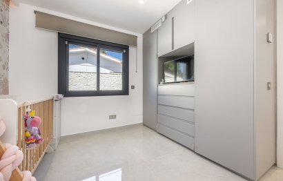 Resale - House - Detached Villa - Estepona - New Golden Mile