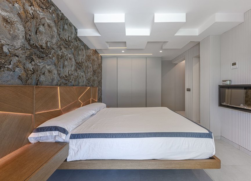 Resale - House - Detached Villa - Estepona - New Golden Mile