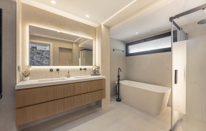 Resale - House - Detached Villa - Estepona - New Golden Mile