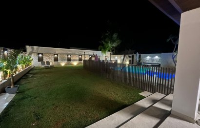 Resale - House - Detached Villa - Estepona - New Golden Mile