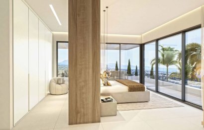 Resale - House - Detached Villa - Sotogrande