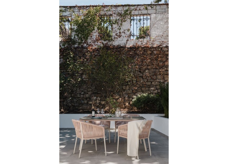 Resale - House - Detached Villa - Marbella - Nueva Andalucia