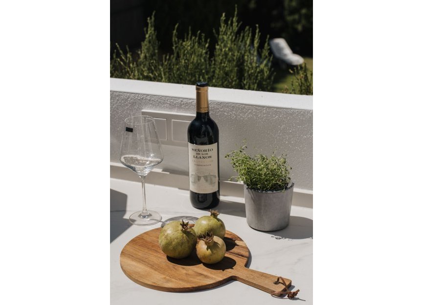 Resale - House - Detached Villa - Marbella - Nueva Andalucia