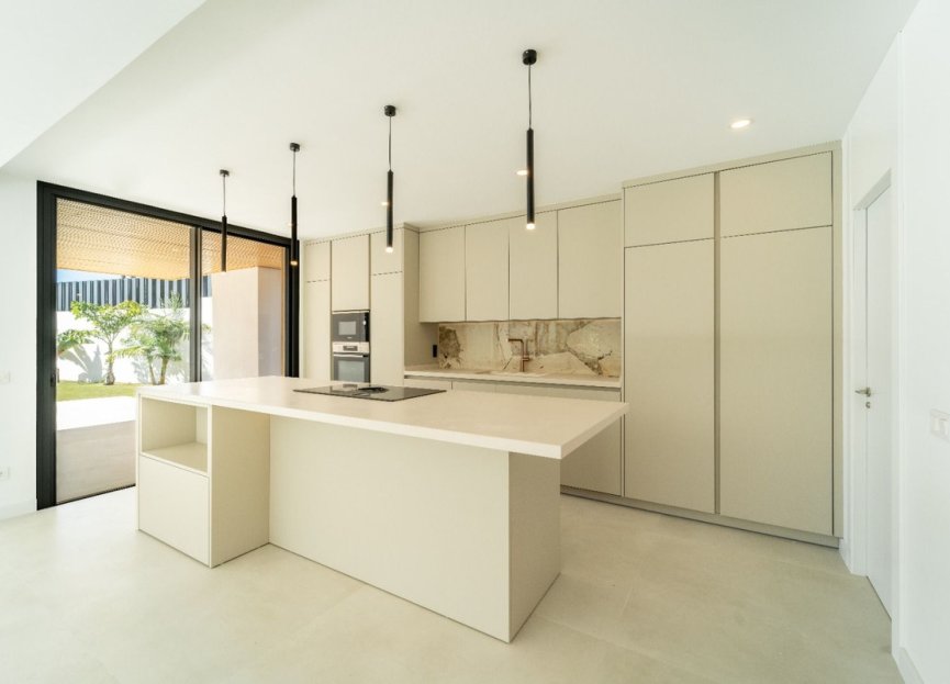 Resale - House - Detached Villa - Benalmádena - La Capellania