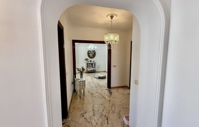 Resale - House - Detached Villa - Benalmádena - Benalmadena Centro