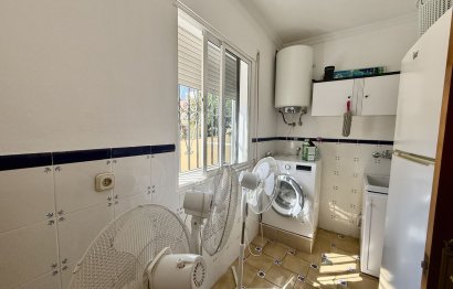 Resale - House - Detached Villa - Benalmádena - Benalmadena Centro