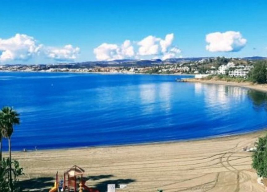 Resale - House - Detached Villa - Estepona - Estepona Centro