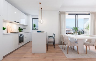 Resale - Apartment - Middle Floor Apartment - Estepona - Estepona Centro