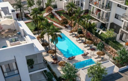 Resale - Apartment - Middle Floor Apartment - Estepona - Estepona Centro