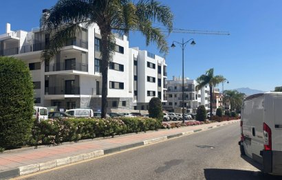 Resale - Apartment - Middle Floor Apartment - Estepona - Estepona Centro