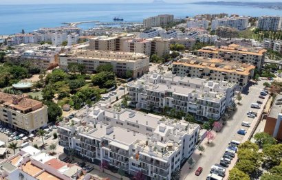 Resale - Apartment - Middle Floor Apartment - Estepona - Estepona Centro