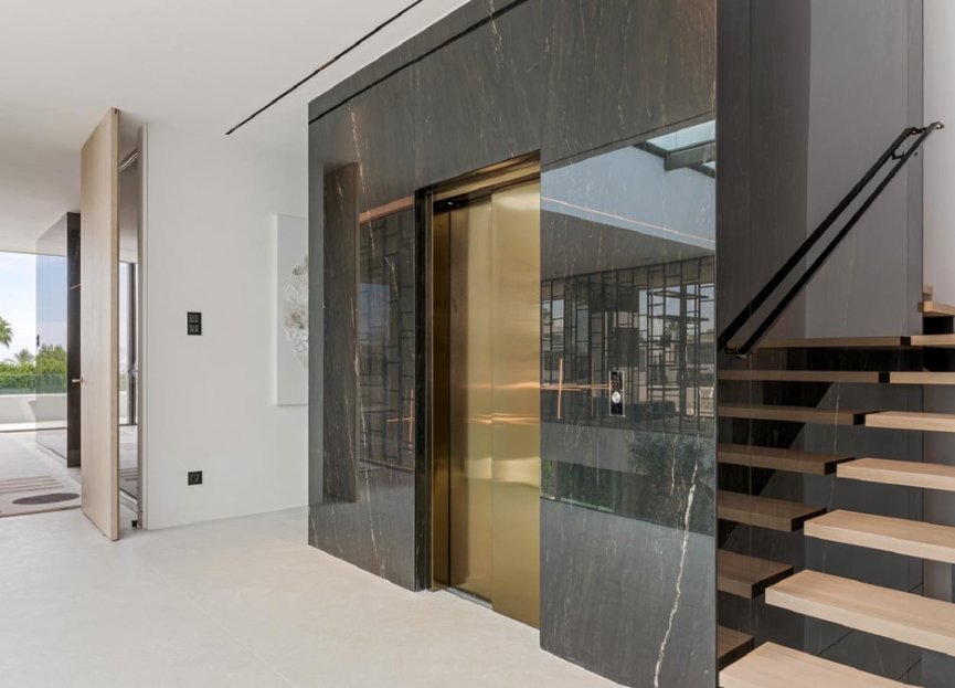 Resale - House - Detached Villa - Marbella - The Golden Mile