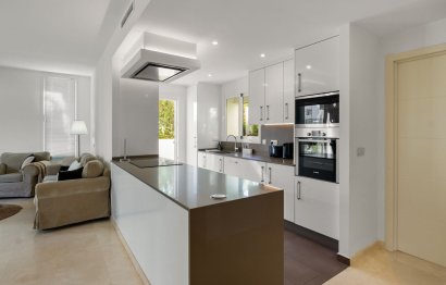 Resale - Ground floor apartment - Casares - Casares Centro