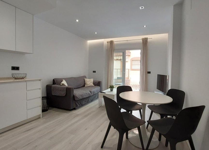 Resale - Apartment - Middle Floor Apartment - Fuengirola - Fuengirola Centro