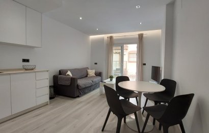 Resale - Apartment - Middle Floor Apartment - Fuengirola - Fuengirola Centro