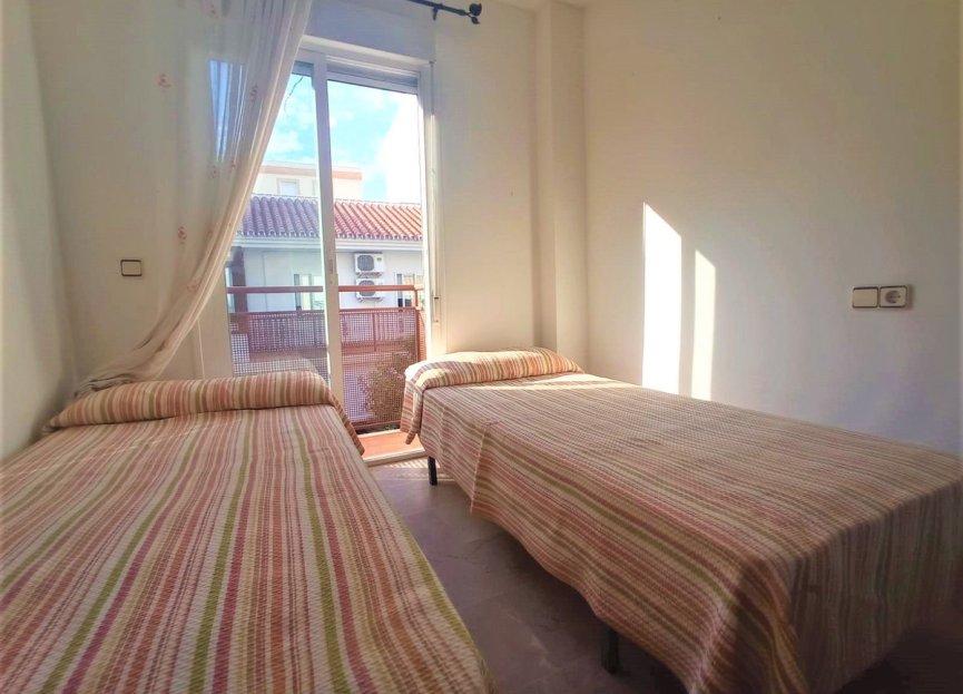 Resale - Apartment - Middle Floor Apartment - Fuengirola - Los Boliches