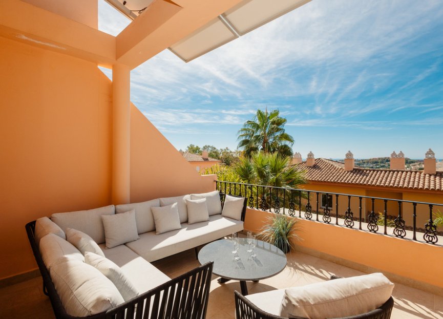 Resale - Apartment - Penthouse - Marbella - Nueva Andalucia