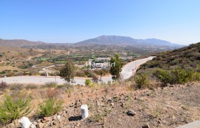 Resale - Plot - La Cala Golf