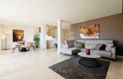 Resale - Apartment - Penthouse - Marbella - Nueva Andalucia