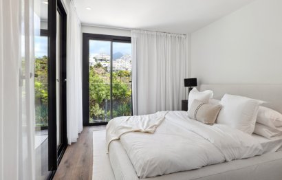 Resale - House - Detached Villa - Marbella - Nueva Andalucia