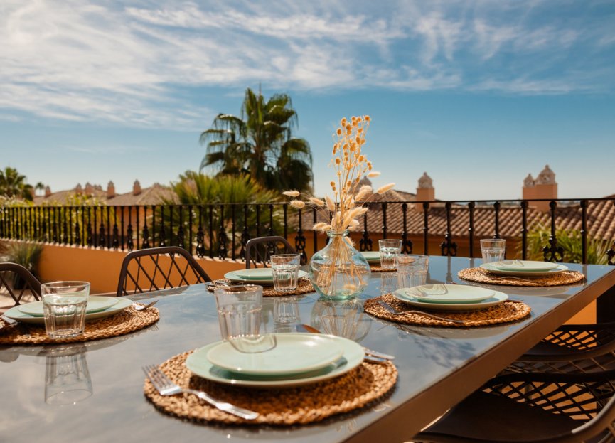 Resale - Apartment - Penthouse - Marbella - Nueva Andalucia