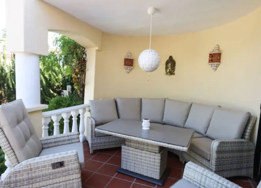 Resale - House - Detached Villa - Marbella - Nueva Andalucia