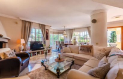 Resale - House - Detached Villa - Marbella - Nueva Andalucia