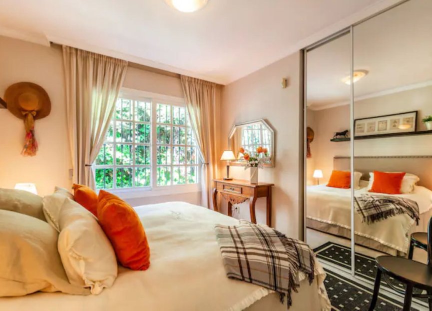 Resale - House - Detached Villa - Marbella - Nueva Andalucia