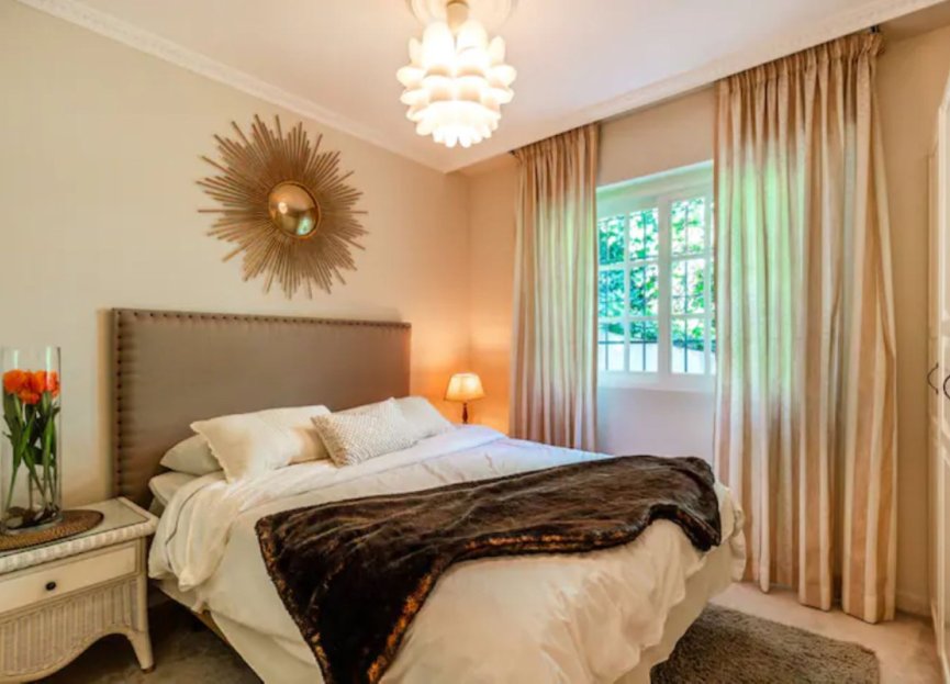 Resale - House - Detached Villa - Marbella - Nueva Andalucia