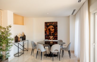 Resale - Apartment - Penthouse - Marbella - Nueva Andalucia