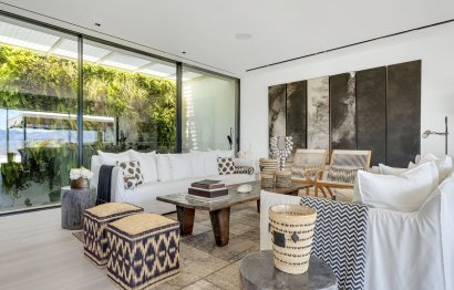 Resale - House - Detached Villa - Marbella - La Mairena