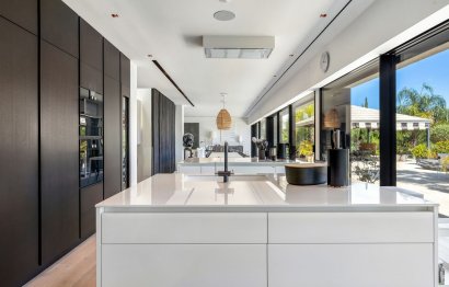 Resale - House - Detached Villa - Marbella - La Mairena