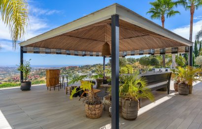 Resale - House - Detached Villa - Marbella - La Mairena