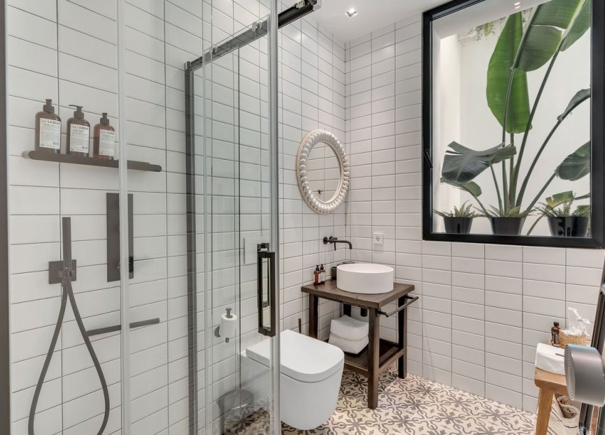 Resale - House - Detached Villa - Marbella - La Mairena