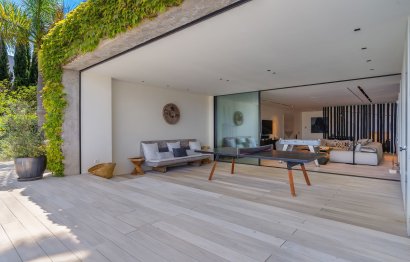 Resale - House - Detached Villa - Marbella - La Mairena