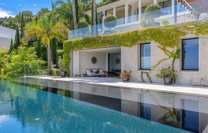 Resale - House - Detached Villa - Marbella - La Mairena