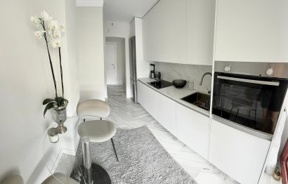 Reventa - Apartment - Middle Floor Apartment - Benahavís - Benahavís Centro