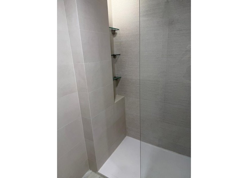 Reventa - Apartment - Middle Floor Apartment - Benahavís - Benahavís Centro