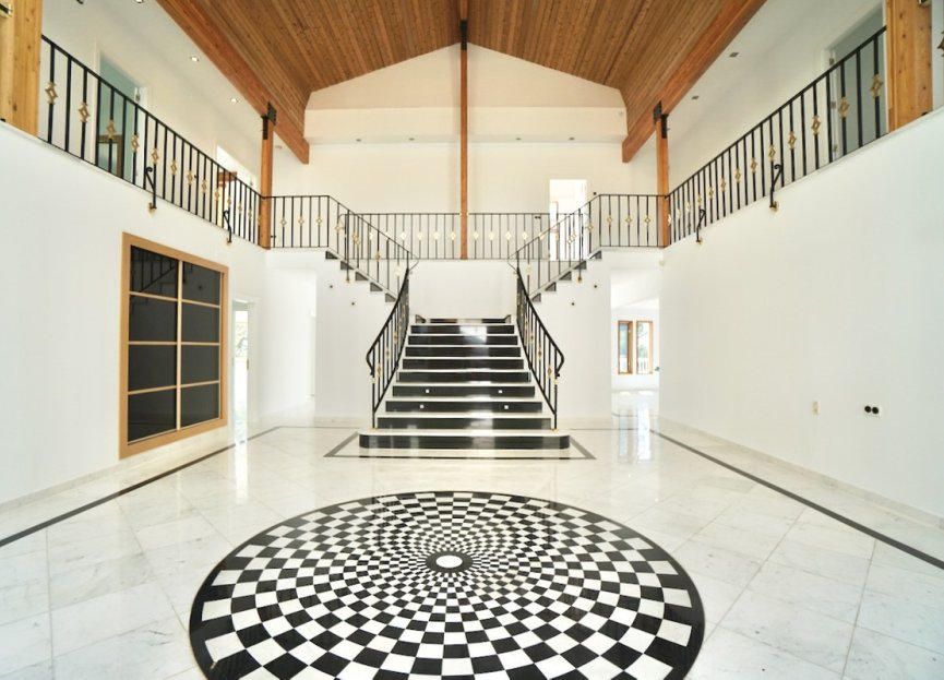 Reventa - House - Detached Villa - Benahavís - Benahavís Centro