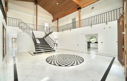 Reventa - House - Detached Villa - Benahavís - Benahavís Centro