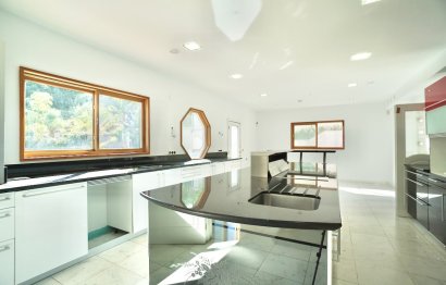 Reventa - House - Detached Villa - Benahavís - Benahavís Centro